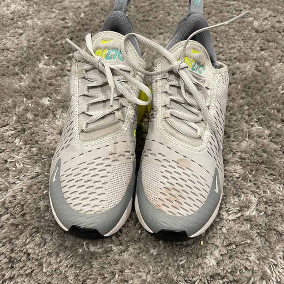 Nike Air 270c size 7y MAKE AN OFFER - Picture 3 of 9